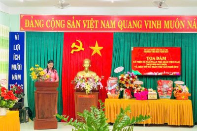 Trường tiểu học Tịnh Bắc tổ chức tọa đàm 20-11